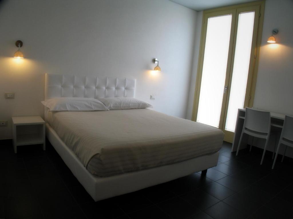 6 Porte Guesthouse Mantua Habitación foto