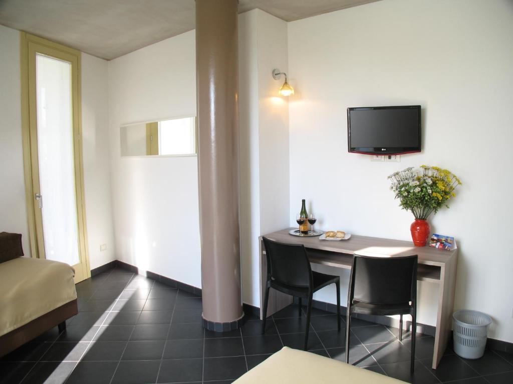 6 Porte Guesthouse Mantua Habitación foto
